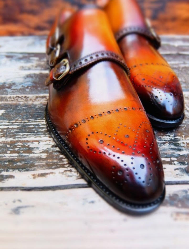 Stylish And Authentic Red Sole Men Dress Shoes 
