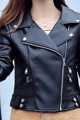 Handmade Women Black Leather Side Zipper Best Fitting Fashion Jacket