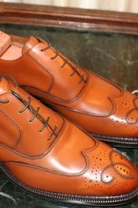 Handmade Men Brown Leather Wingtip Laceup Formal Shoes